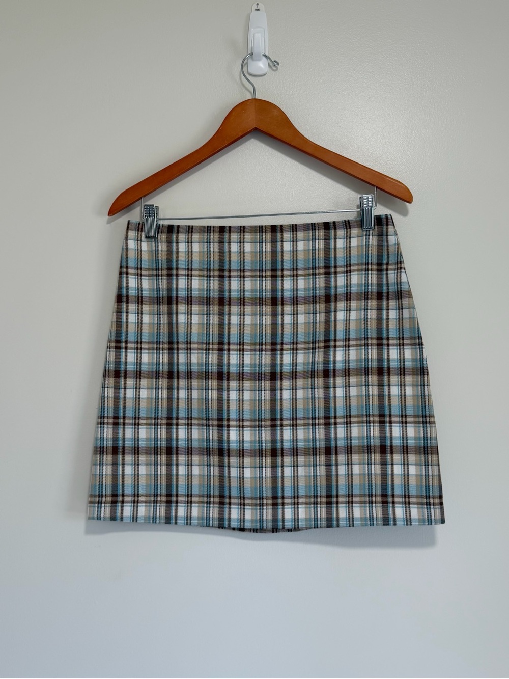 Suzy Shier Plaid High-Waisted Mini Skirt Blue & Brown - Size 7/8